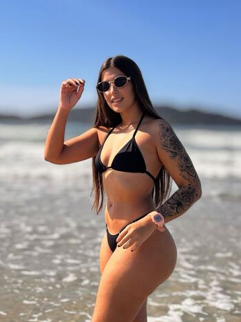 Full leaked Lara castro private onlyfans photo
