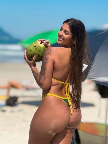 Full leaked Lara castro private onlyfans photo