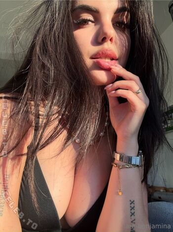 Lara Winter