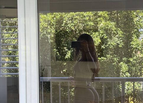 lara__yildizz