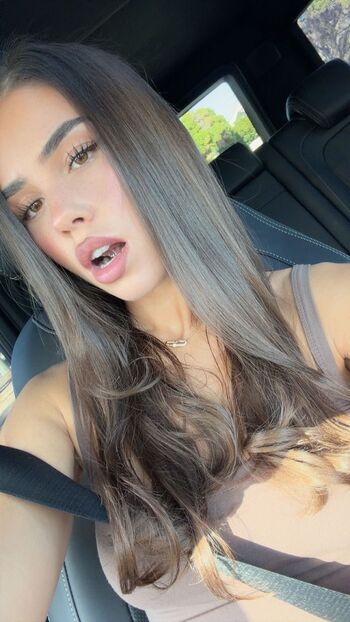 Leah Halton