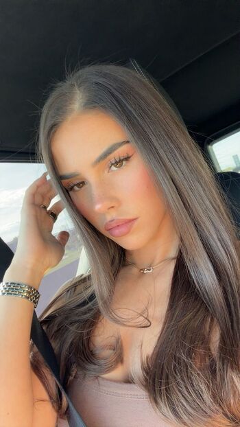 Leah Halton