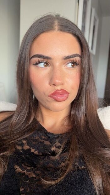 Leah Halton
