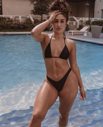 Leana Deeb