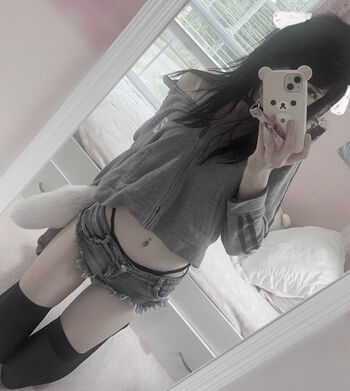 Full leaked Hailsbee / private onlyfans photo