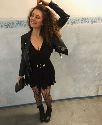 Full leaked Leila lowfire page private onlyfans photo
