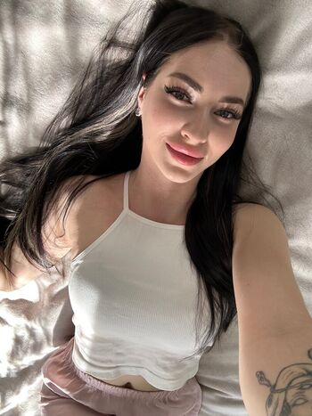 leila34366
