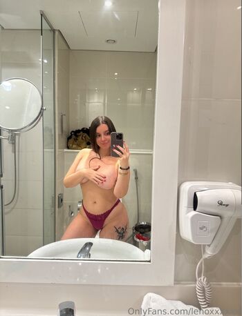 Full leaked Lenadz private onlyfans photo