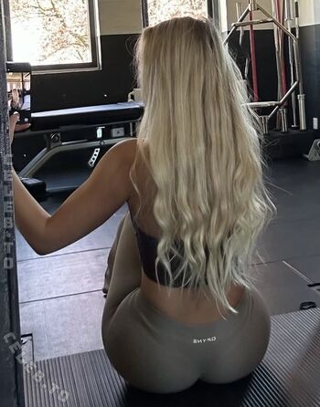 LeonieSia