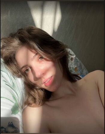 Full leaked Lettrainbow private onlyfans photo