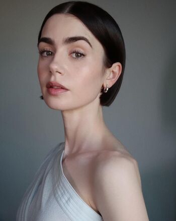 Lily Collins