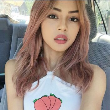 Lily May Mac