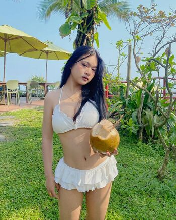 Linh Thư