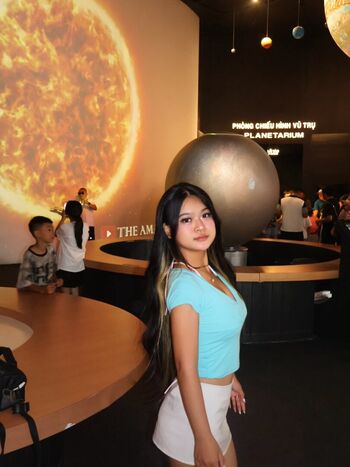 Linh Thư