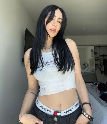Full leaked Lunaelliee / private onlyfans photo