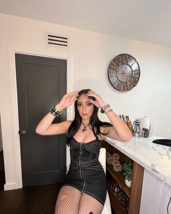 Full leaked Lexi/ private onlyfans photo