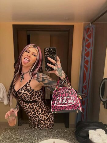 Full leaked Katrin star/ private onlyfans photo