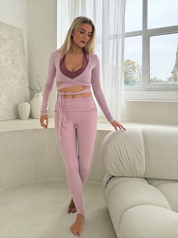 Lucy Fallon