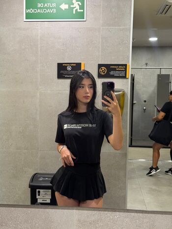 Full leaked Luisa valencia page private onlyfans photo