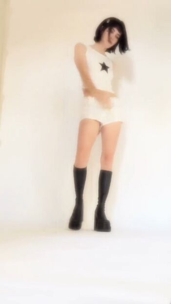 Full leaked Luna shadows private onlyfans photo