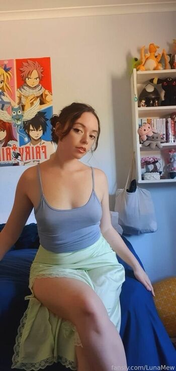 Full leaked Lunamew private onlyfans photo