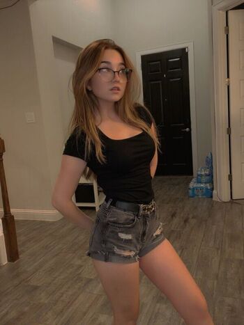 Lyssaurora