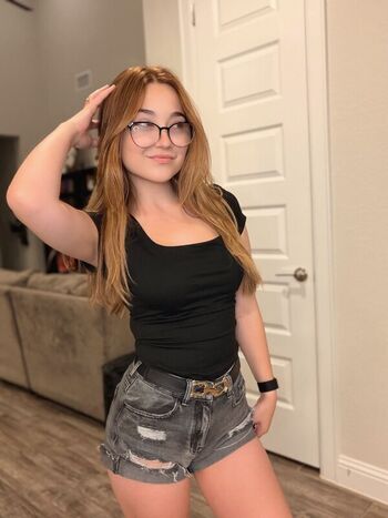 Lyssaurora