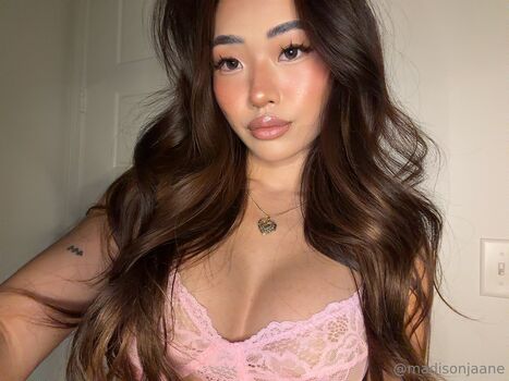 Full leaked Madisonjaane private onlyfans photo