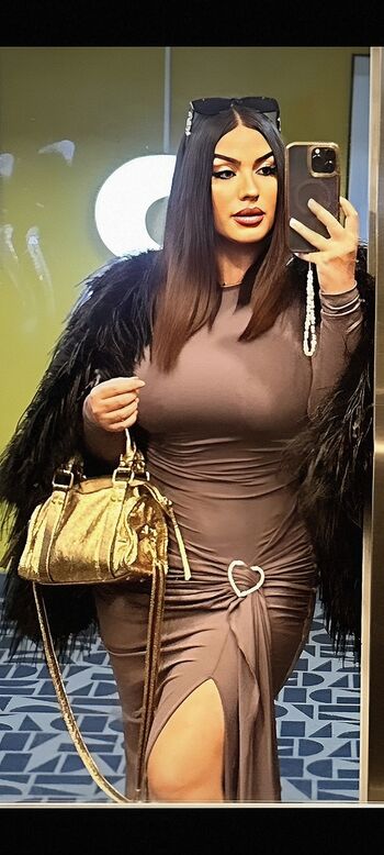 Full leaked Maelys meneveaux private onlyfans photo
