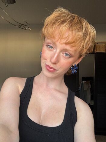 Full leaked Mai buzzcut private onlyfans photo