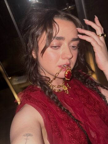 Maisie Williams