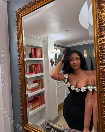 Full leaked Maitreyi ramakrishnan page private onlyfans photo
