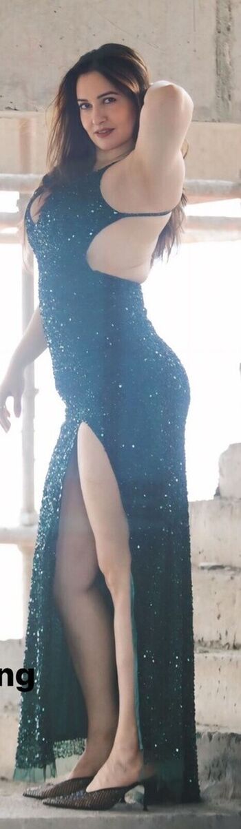 Full leaked Maitri ramaiya page private onlyfans photo
