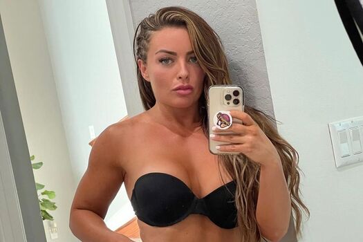 Full leaked Mandyr ose private onlyfans photo