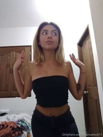 Manuela Velez