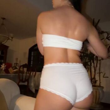 Full leaked Mariagemeaoficial private onlyfans photo
