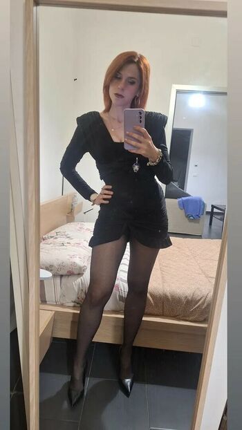 Full leaked Mary mayfair page private onlyfans photo
