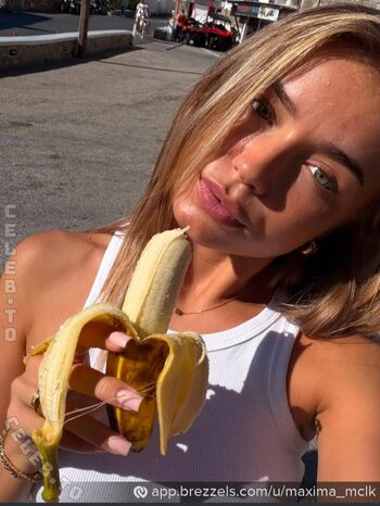 Full leaked Maxima mclk private onlyfans photo