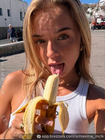 Full leaked Maxima mclk private onlyfans photo