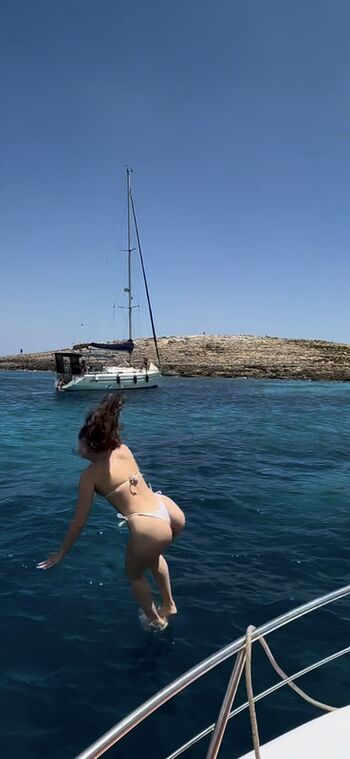Full leaked Mayaa zr private onlyfans photo