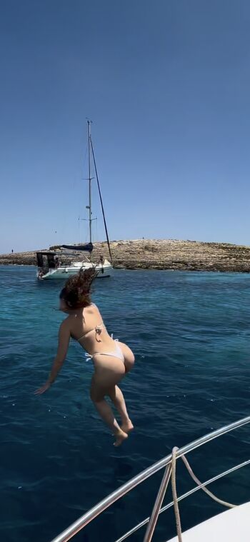 Full leaked Mayaa zr private onlyfans photo