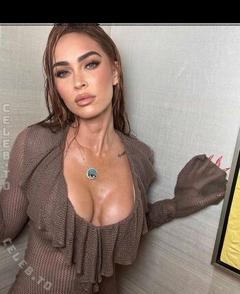 Full leaked Megan fox private onlyfans photo