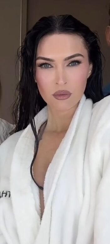 Full leaked Megan fox  page private onlyfans photo
