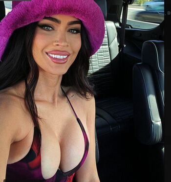 Full leaked Megan fox  page private onlyfans photo