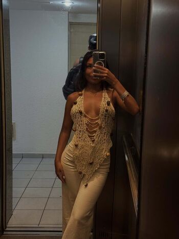 Full leaked Mell muzzillo private onlyfans photo