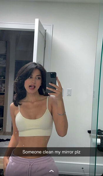 Melody Oz