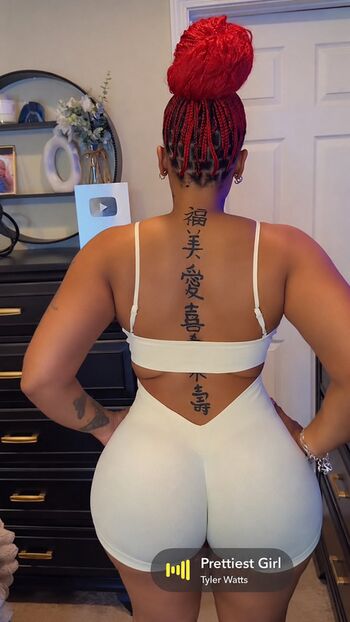 Full leaked Melzbubble private onlyfans photo
