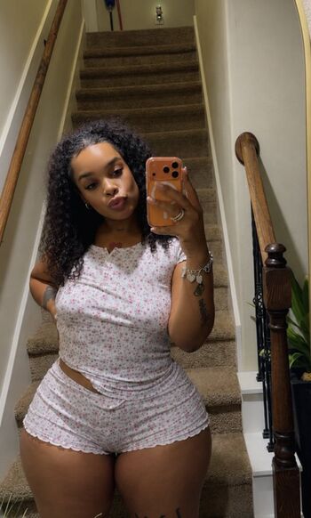 Full leaked Melzbubble private onlyfans photo