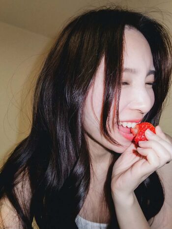 Mena Noona