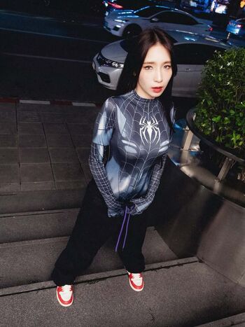 Mena Noona